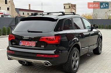 Внедорожник / Кроссовер Audi Q7 2015 в Дубно