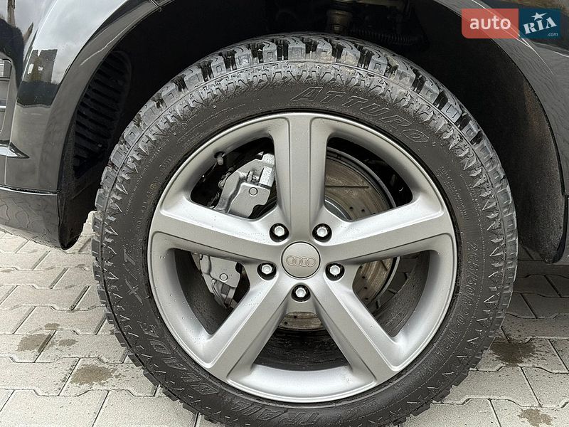 Внедорожник / Кроссовер Audi Q7 2015 в Дубно