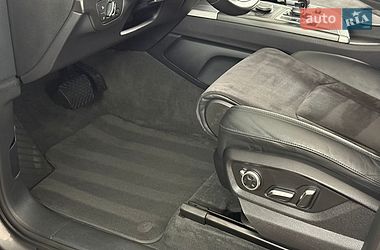 Внедорожник / Кроссовер Audi Q7 2017 в Умани