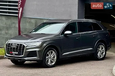 Audi Q7 2021