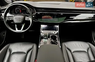 Audi Q7 2021