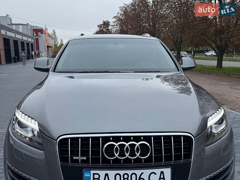 Позашляховик / Кросовер Audi Q7 2015 в Кропивницькому