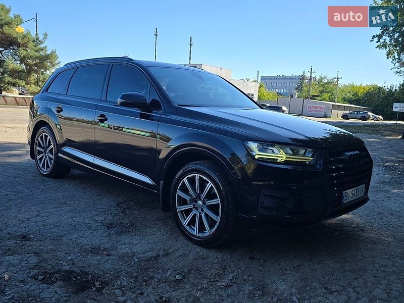 Внедорожник / Кроссовер Audi Q7 2018 в Полтаве