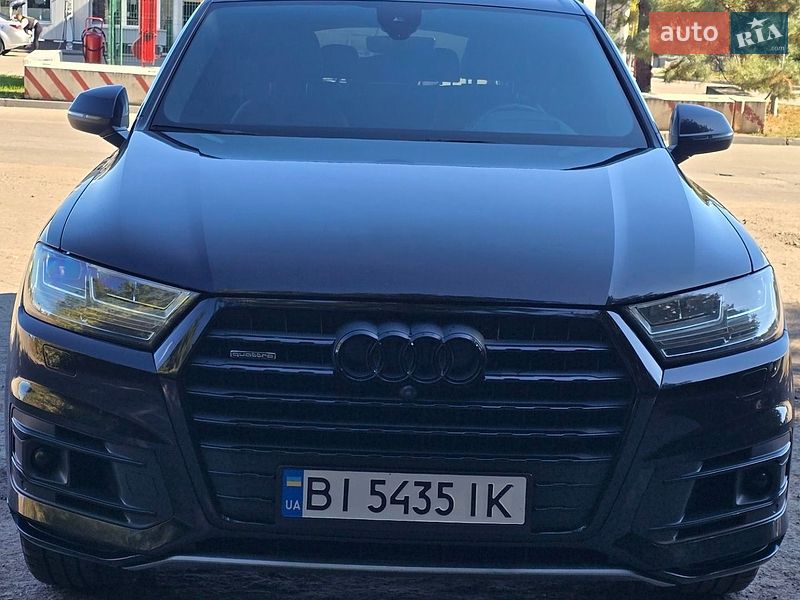 Внедорожник / Кроссовер Audi Q7 2018 в Полтаве
