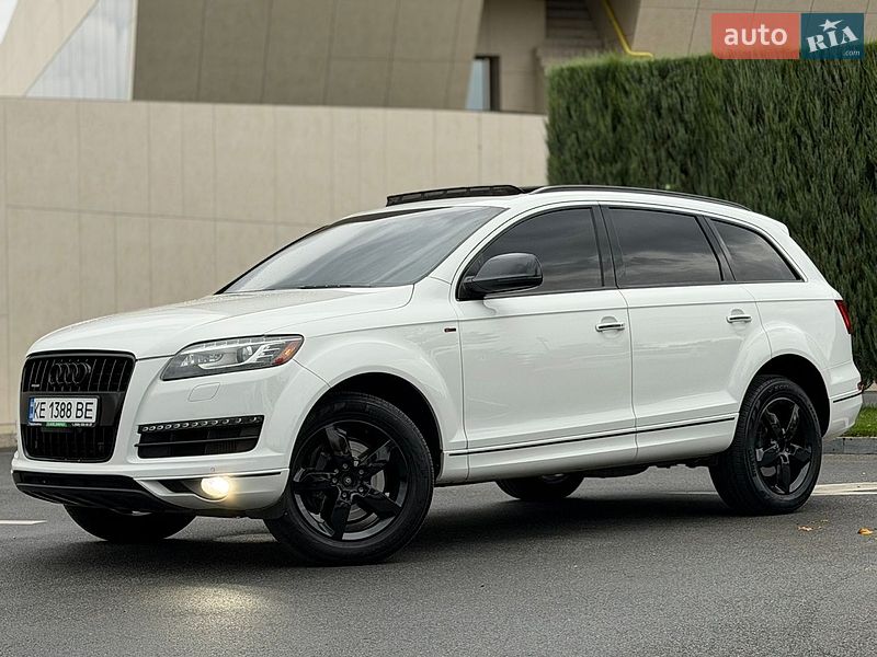 Позашляховик / Кросовер Audi Q7 2013 в Дніпрі