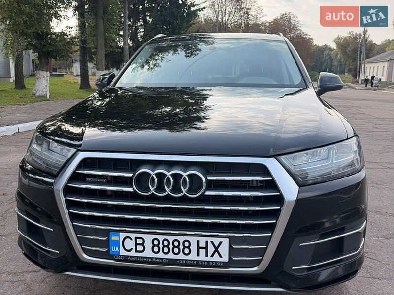 Позашляховик / Кросовер Audi Q7 2017 в Бахмачі
