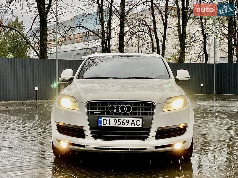 Внедорожник / Кроссовер Audi Q7 2007 в Синельниково