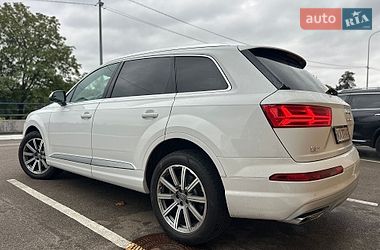 Внедорожник / Кроссовер Audi Q7 2018 в Киеве