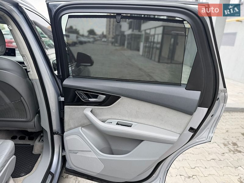 Внедорожник / Кроссовер Audi Q7 2016 в Черкассах фото 26 Внедорожник / Кроссовер Audi Q7 2016 в Черкассах