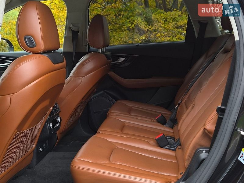 Внедорожник / Кроссовер Audi Q7 2018 в Киеве