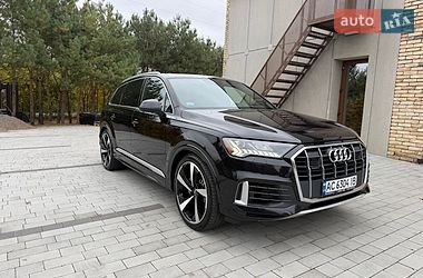 Внедорожник / Кроссовер Audi Q7 2019 в Луцке