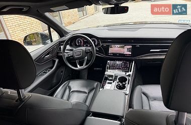 Внедорожник / Кроссовер Audi Q7 2019 в Луцке