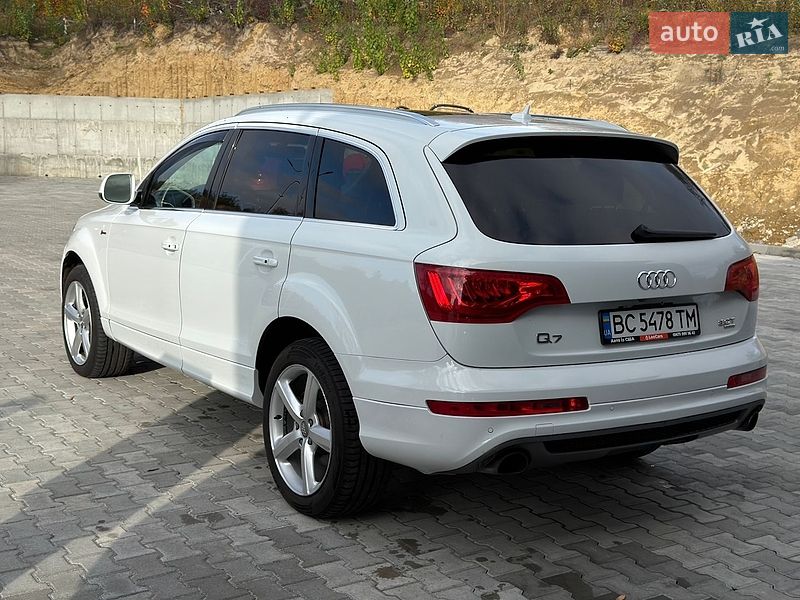 Внедорожник / Кроссовер Audi Q7 2014 в Львове