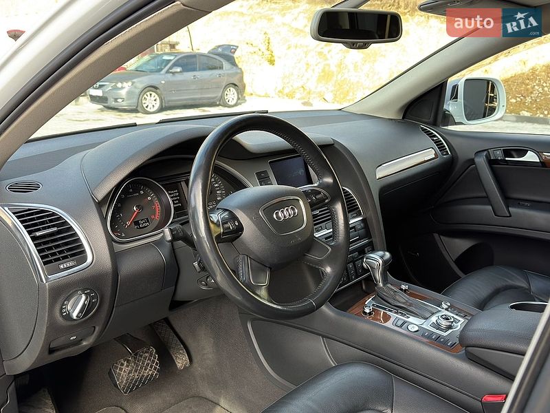 Внедорожник / Кроссовер Audi Q7 2014 в Львове