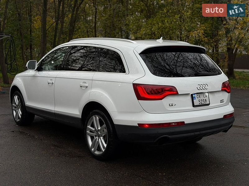 Внедорожник / Кроссовер Audi Q7 2010 в Черкассах
