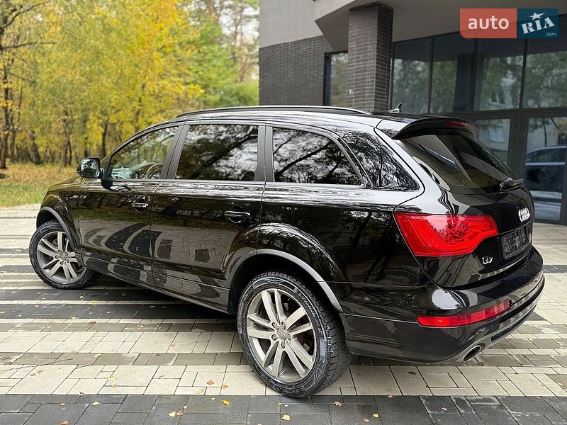 Внедорожник / Кроссовер Audi Q7 2011 в Тернополе