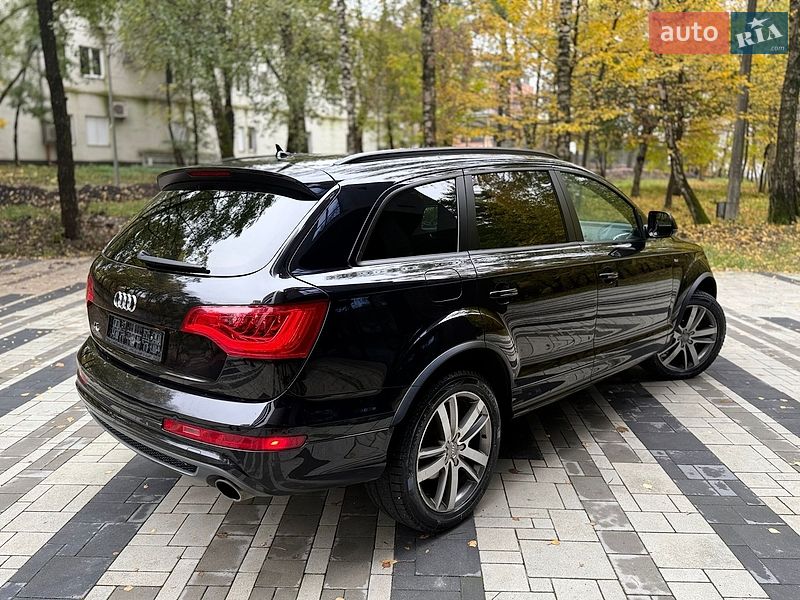 Внедорожник / Кроссовер Audi Q7 2011 в Тернополе