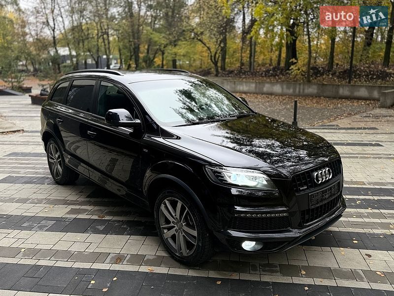 Внедорожник / Кроссовер Audi Q7 2011 в Тернополе
