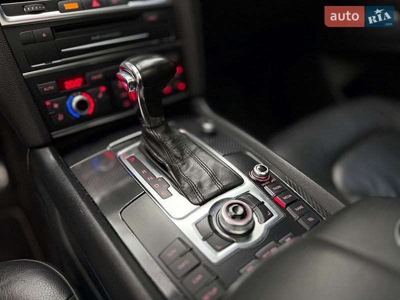 Внедорожник / Кроссовер Audi Q7 2011 в Тернополе