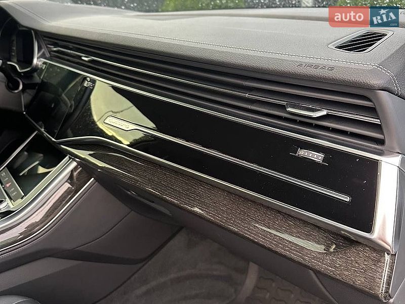 Позашляховик / Кросовер Audi Q7 2022 в Тернополі