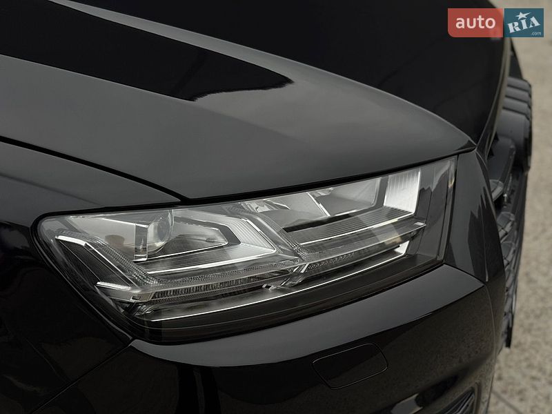 Позашляховик / Кросовер Audi Q7 2018 в Києві