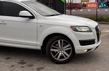 Позашляховик / Кросовер Audi Q7 2015 в Львові