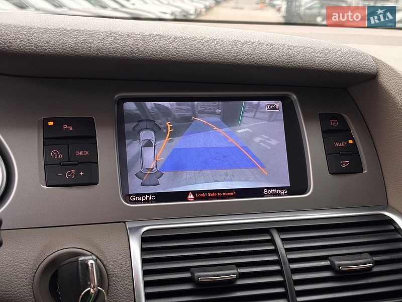 Позашляховик / Кросовер Audi Q7 2015 в Львові