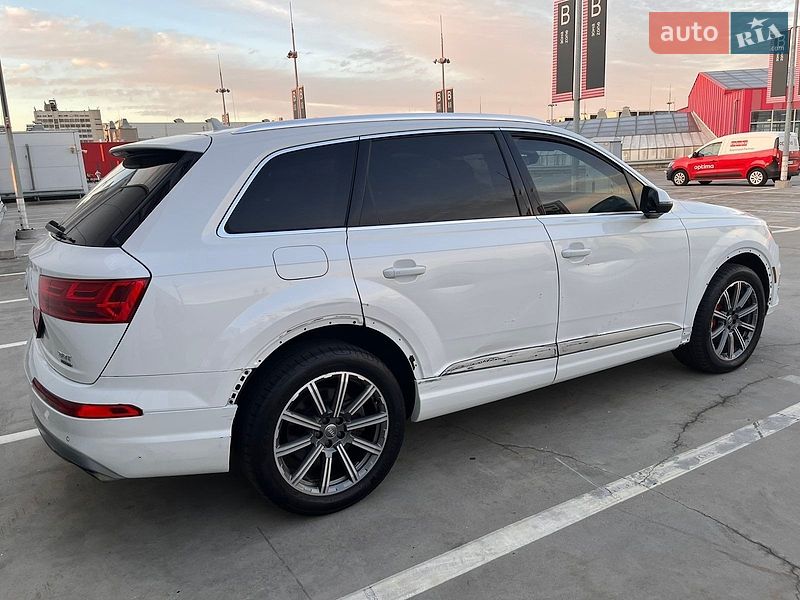 Позашляховик / Кросовер Audi Q7 2017 в Києві фото 42 Позашляховик / Кросовер Audi Q7 2017 в Києві