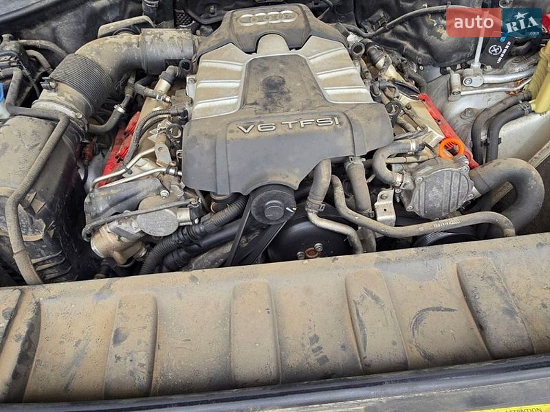 Позашляховик / Кросовер Audi Q7 2012 в Чернівцях