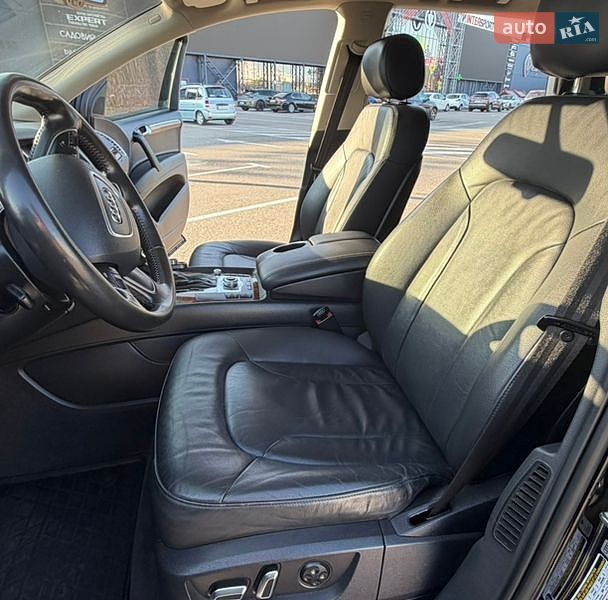 Внедорожник / Кроссовер Audi Q7 2013 в Киеве