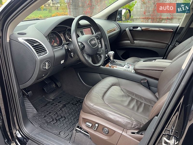 Внедорожник / Кроссовер Audi Q7 2013 в Ровно