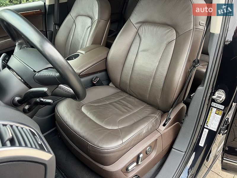 Внедорожник / Кроссовер Audi Q7 2013 в Ровно
