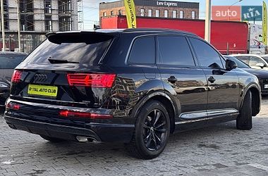 Внедорожник / Кроссовер Audi Q7 2017 в Львове