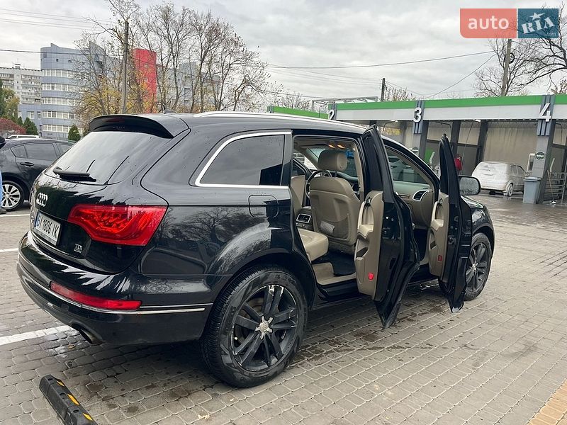 Внедорожник / Кроссовер Audi Q7 2011 в Харькове
