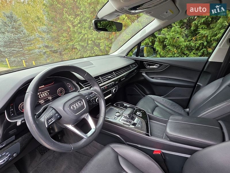 Позашляховик / Кросовер Audi Q7 2018 в Львові