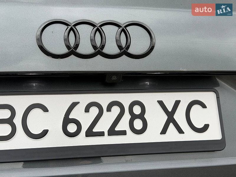 Внедорожник / Кроссовер Audi Q7 2017 в Стрые