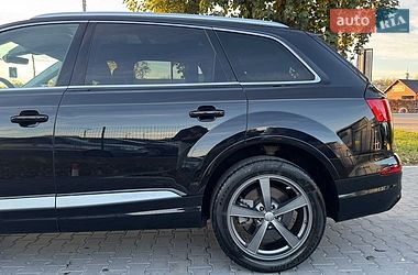 Внедорожник / Кроссовер Audi Q7 2016 в Стрые