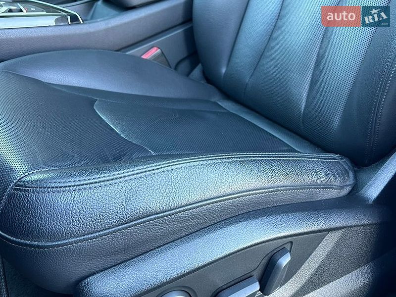 Позашляховик / Кросовер Audi Q7 2019 в Мукачевому