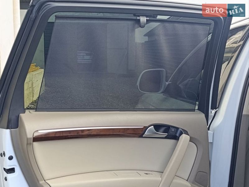 Позашляховик / Кросовер Audi Q7 2010 в Камені-Каширському