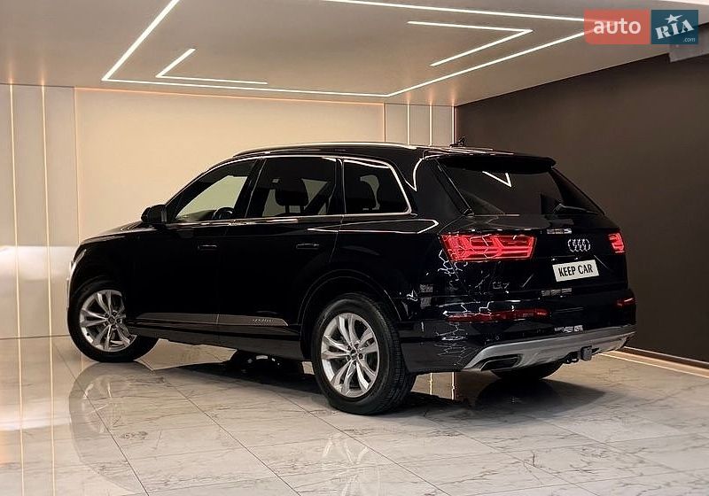 Позашляховик / Кросовер Audi Q7 2018 в Одесі
