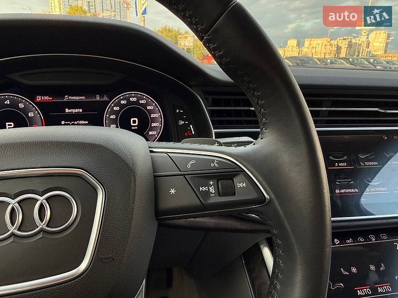 Позашляховик / Кросовер Audi Q7 2020 в Києві