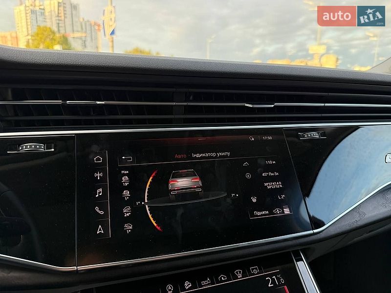 Позашляховик / Кросовер Audi Q7 2020 в Києві
