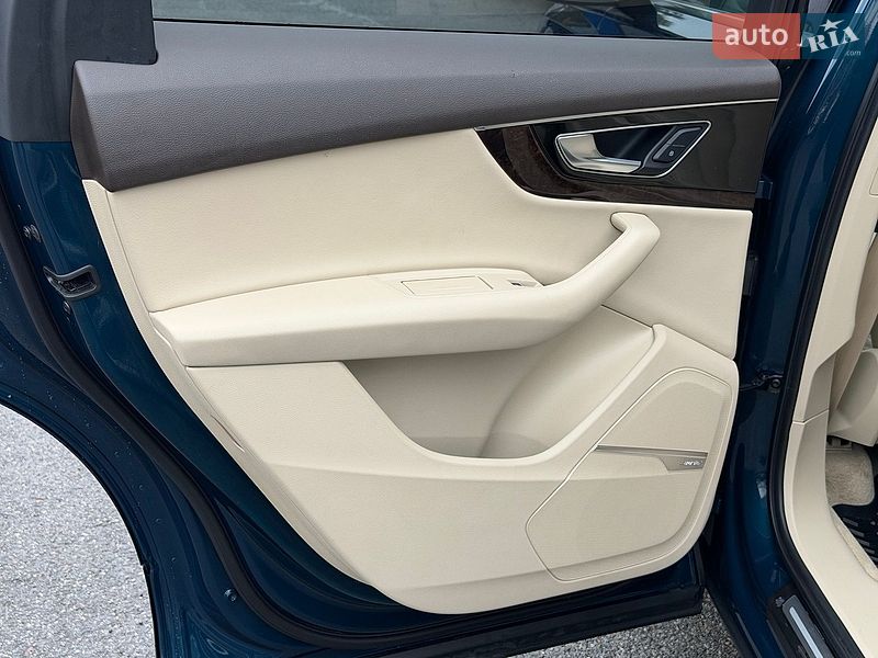 Внедорожник / Кроссовер Audi Q7 2018 в Львове