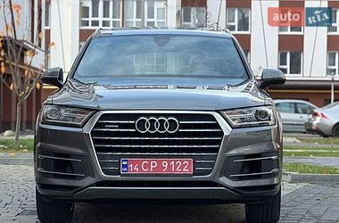 Позашляховик / Кросовер Audi Q7 2016 в Івано-Франківську
