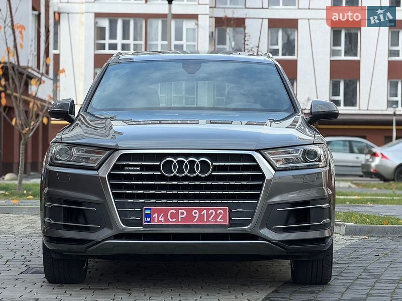 Позашляховик / Кросовер Audi Q7 2016 в Івано-Франківську