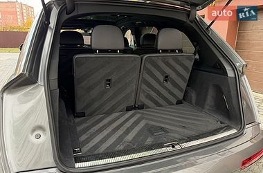 Позашляховик / Кросовер Audi Q7 2016 в Івано-Франківську