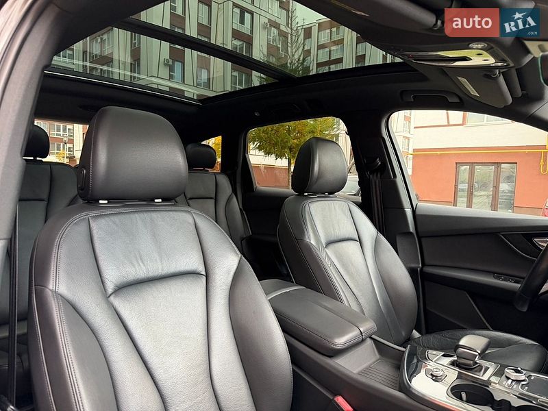 Позашляховик / Кросовер Audi Q7 2016 в Івано-Франківську