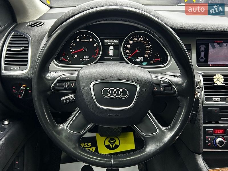 Внедорожник / Кроссовер Audi Q7 2012 в Черновцах
