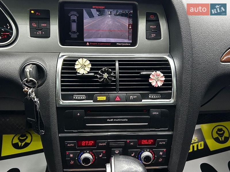 Позашляховик / Кросовер Audi Q7 2012 в Чернівцях