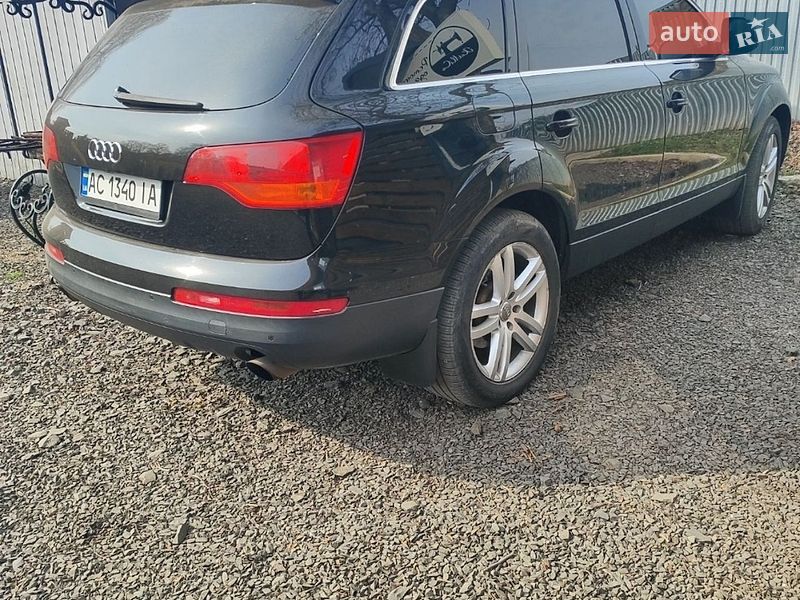 Внедорожник / Кроссовер Audi Q7 2007 в Луцке